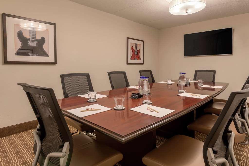 Doubletree Suites By Hilton Nashville Airport Udogodnienia zdjęcie